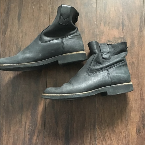 Black Roots Tribe Leather ankle boots - Picture 3 of 3